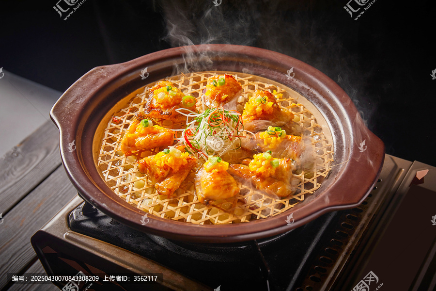 砂鍋燜鱸魚