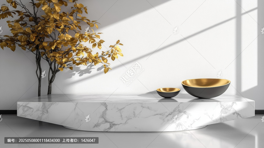 現(xiàn)代極簡白理石展示臺(tái)與金葉樹