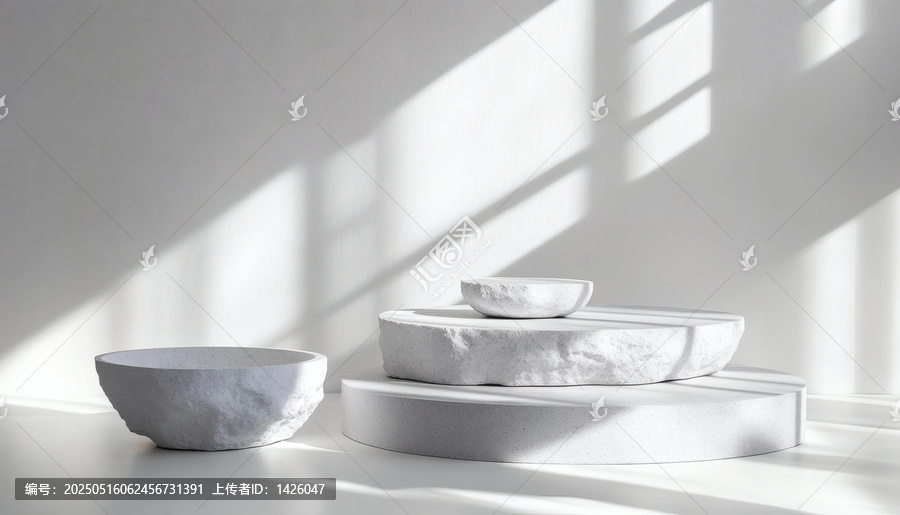 極簡白色石頭展示臺產(chǎn)品陳列