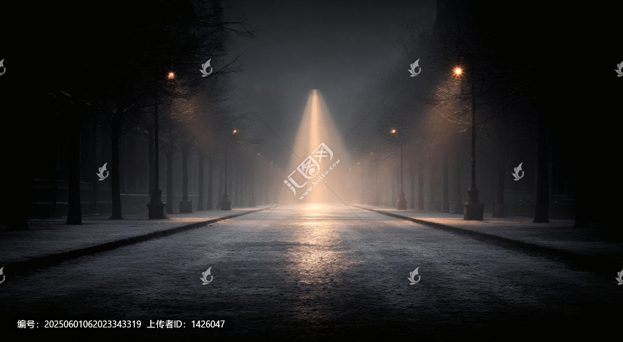 朦朧夜色下的街道燈光