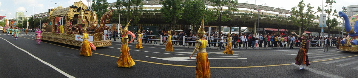 花车巡游