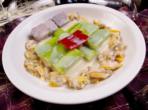 鲜淮山水瓜煮花甲肉