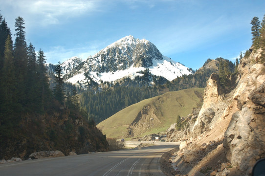 山区公路