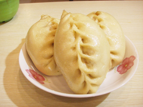 豆沙包
