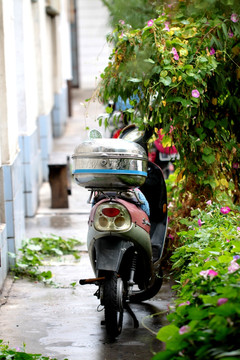 摩托车