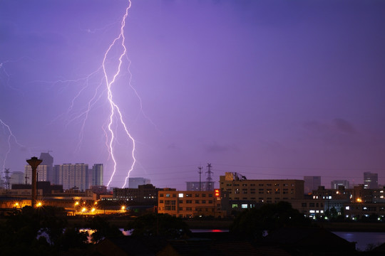 雷电