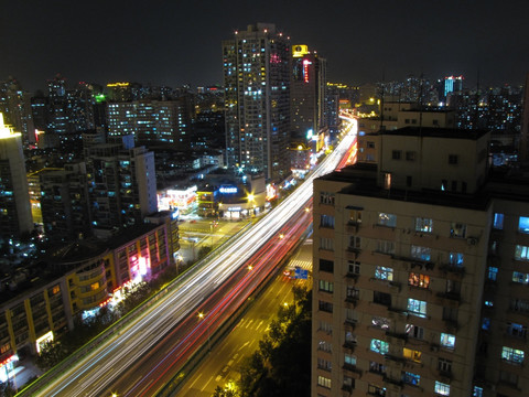 上海夜景 南北高架上的车流