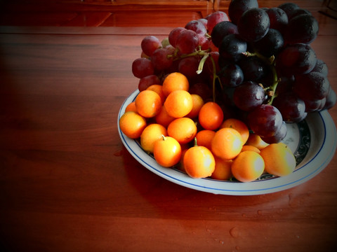 葡萄 红提 巨峰 金橘 水果