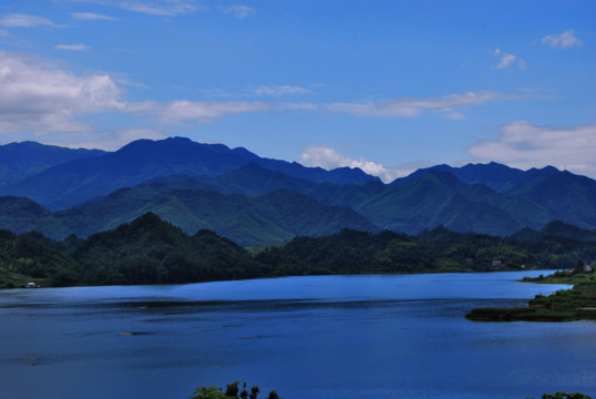 风平浪静