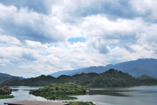云浮水泊