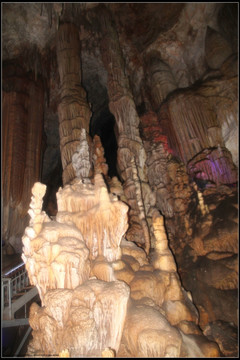 石洞景观