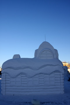 雪雕欧式 小木屋