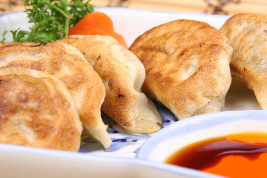自制煎饺子