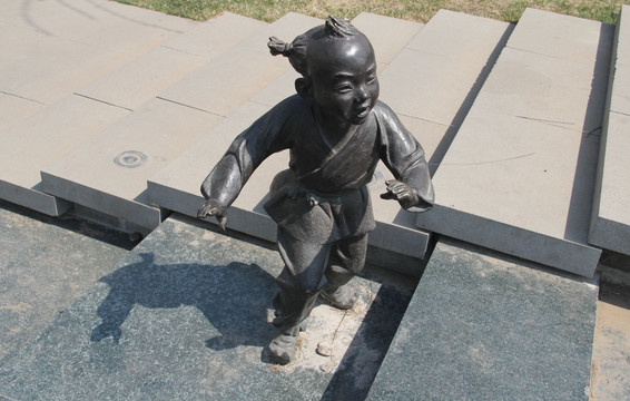 北京庆丰公园雕塑