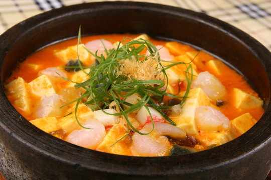 石锅蟹粉豆腐