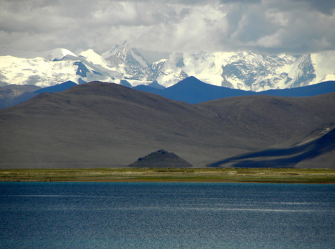 高山湖泊