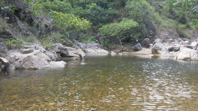 小溪