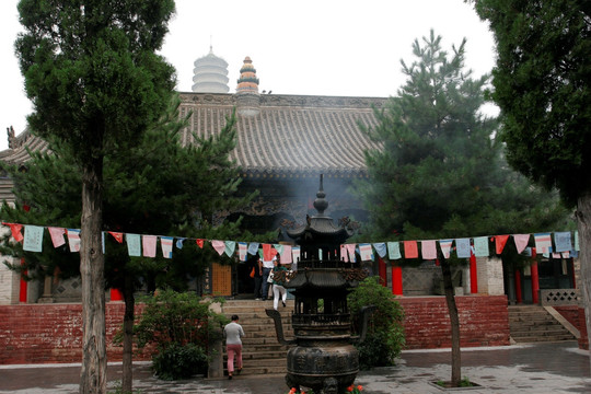 五台山尊胜寺 大殿