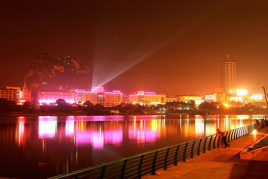 柳江夜景