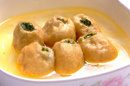 荠菜砧肉塞面筋