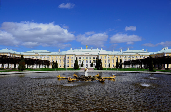 圣彼得堡夏宫花园