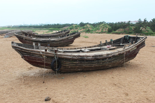 沙滩渔船