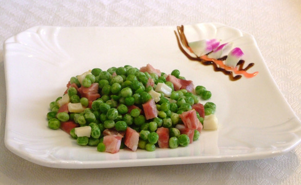 火腿小豌豆