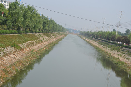 小河