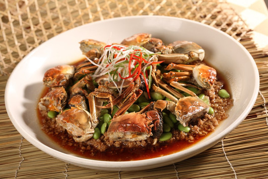 肉末毛豆蒸毛蟹