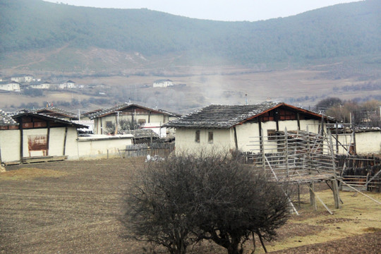 藏民住房风景