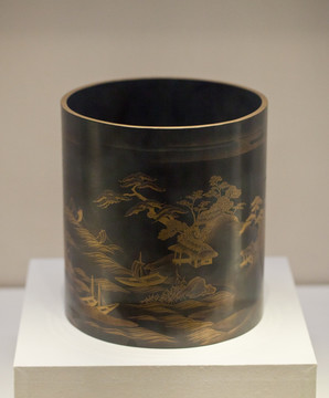 黑漆描金山水大笔筒