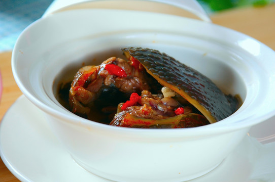 风味水鱼