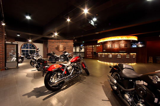 摩托车展厅设计