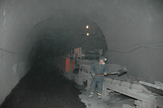 煤矿输送带
