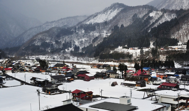 乡村雪景