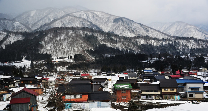 乡村雪景