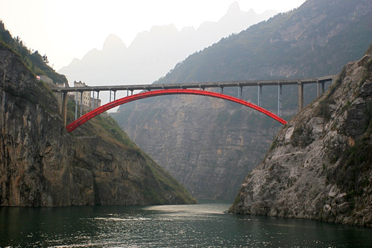 三峡库区 香溪拱桥