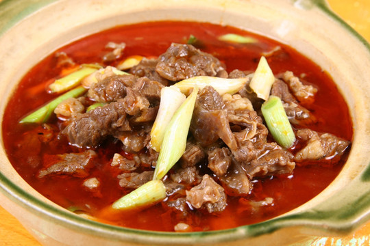 一品牛肉煲