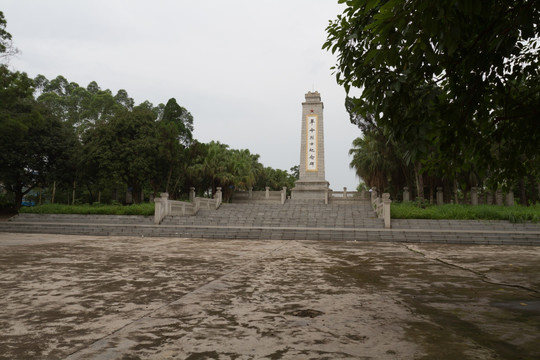 广西龙州 革命烈士纪念碑
