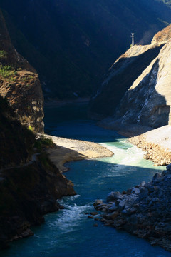虎跳峡