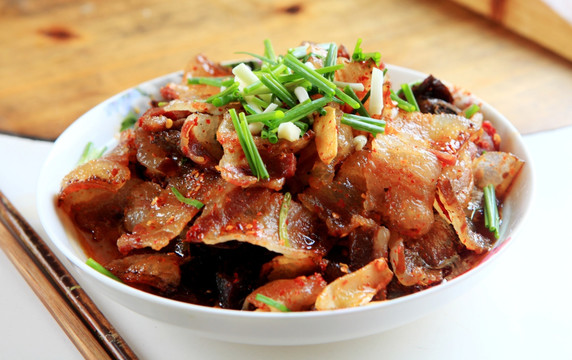 土家爆炒腊肉