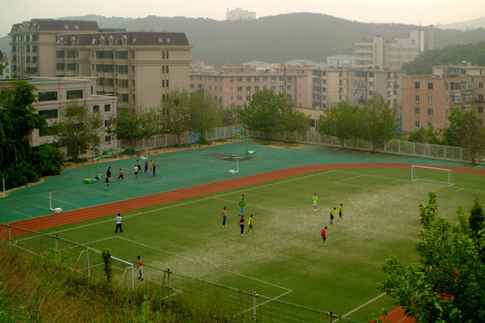 大连山屏小学