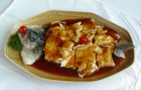 鲈鱼 桂鱼