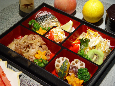 日式套餐