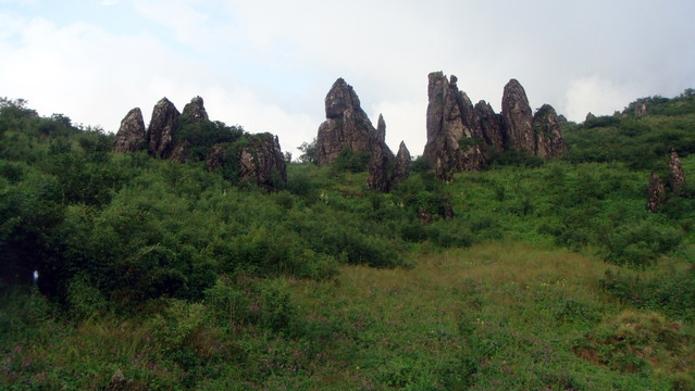 板壁岩