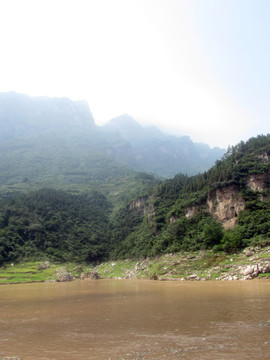 西陵峡风光