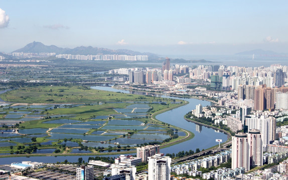 深圳与香港