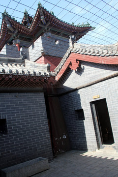 男牢房