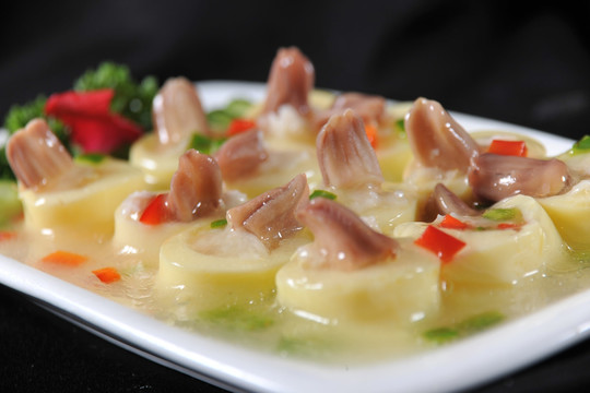 玉子酿鸭舌