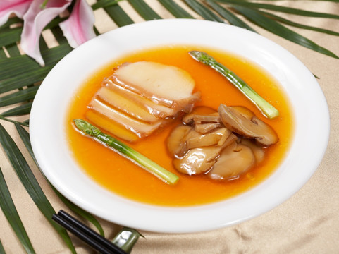 松茸扣鲍片